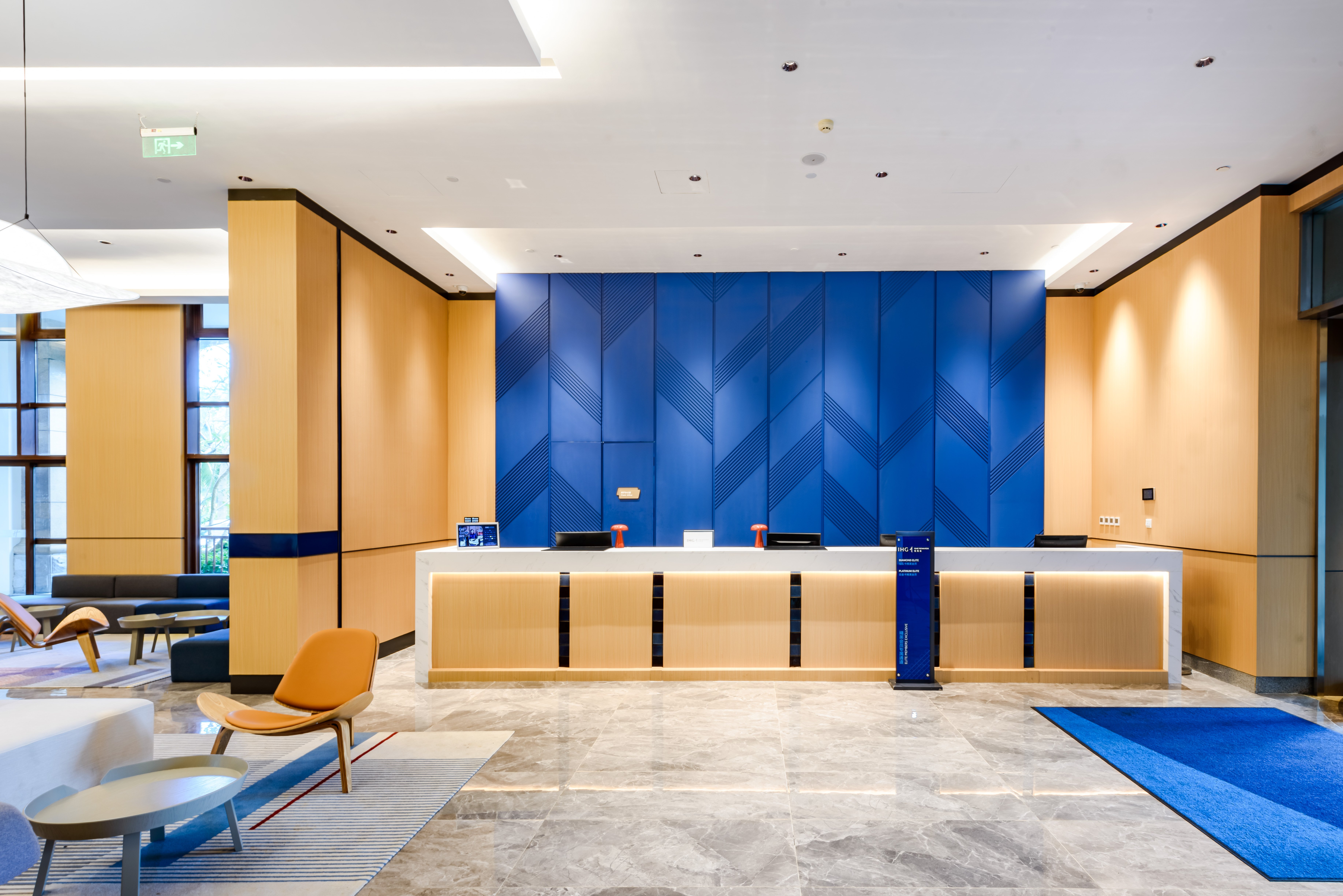 HOLIDAY INN EXPRESS HAIKOU WEST COAST 7/50