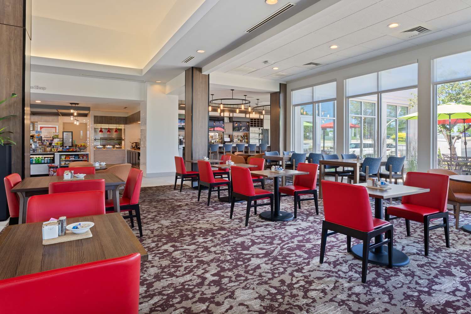 restaurant cafeteria