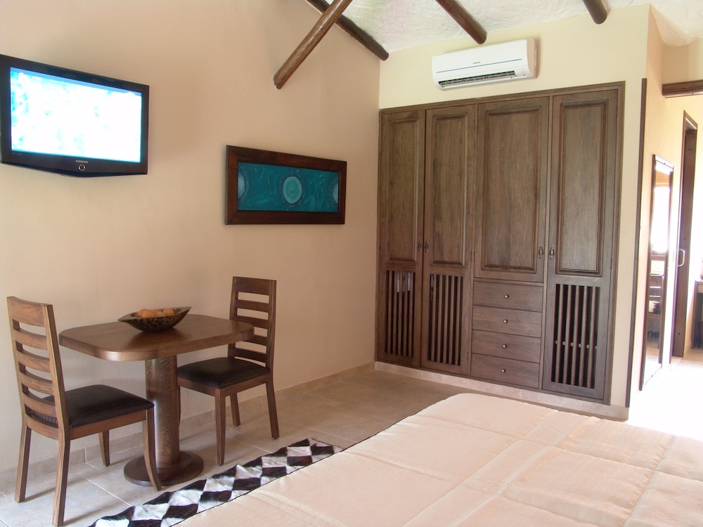 Hotel Campestre El Campanario 26/30