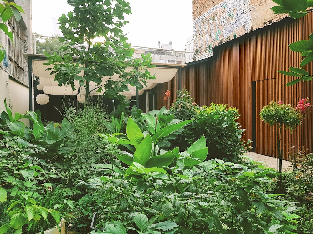 Casablanca Boutique Bed & Breakfast 60/61