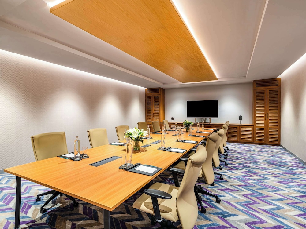 Grand Mercure Bengaluru At Gopalan Mall 40/50