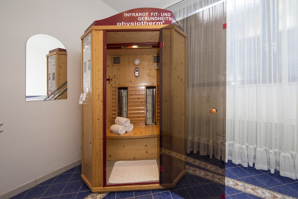Kurhotel Unter Den Linden 26/51