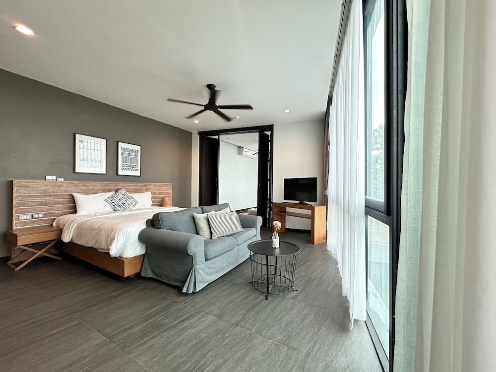 Penthouse Suite