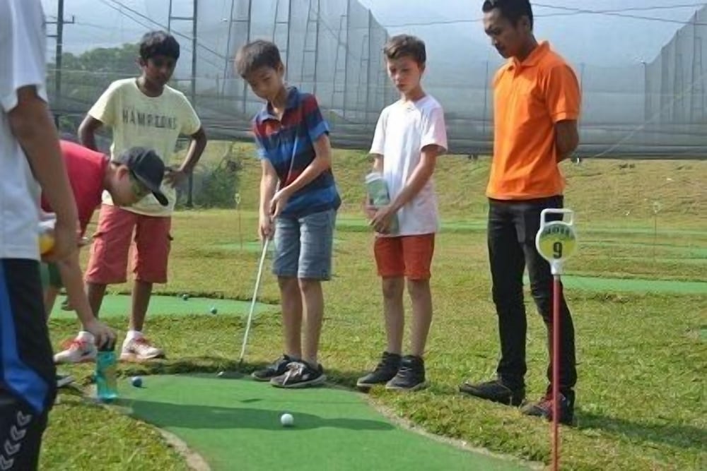 The Highland Park Resort Bogor - Campground 28/34