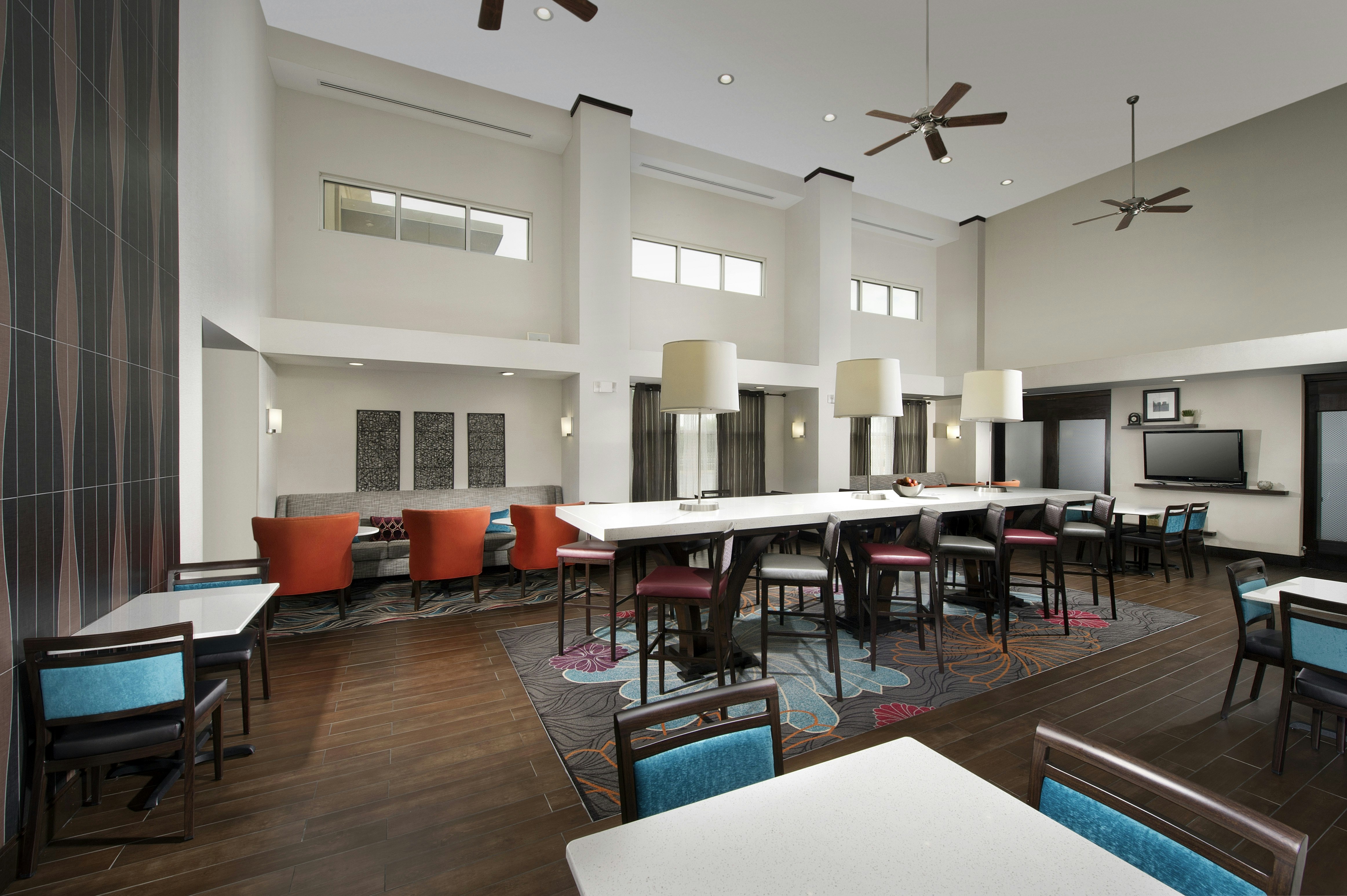 Hampton Inn & Suites Chicago Southland Matteson 35/51