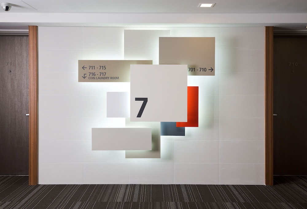 Metro Hotel Myeongdong 7/71