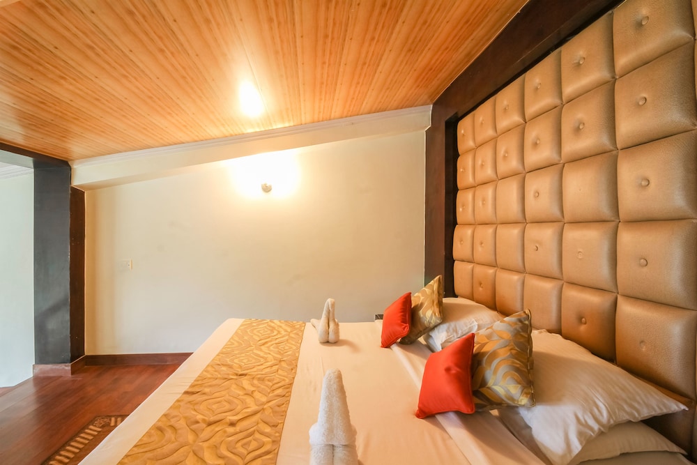 Dynasty Resort, Khurpatal 23/51