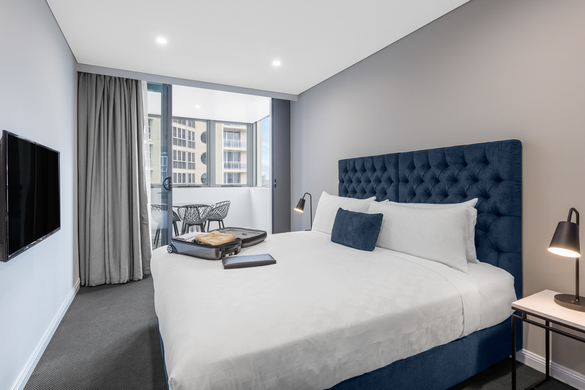 Meriton Suites Bondi Junction 7/50