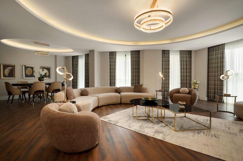 Azura World Hotel 27/46