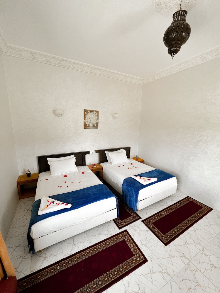Guest House Qodwa 13/39