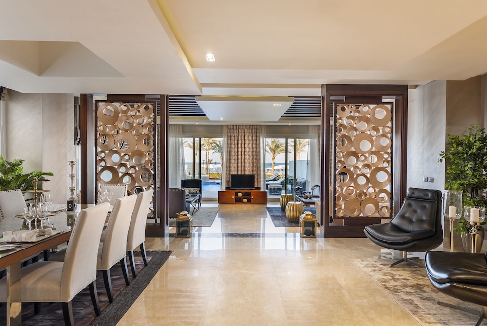 Rixos Premium Seagate 49/77