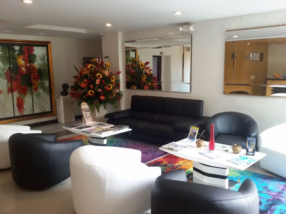 Hotel Sky Medellin 41/55