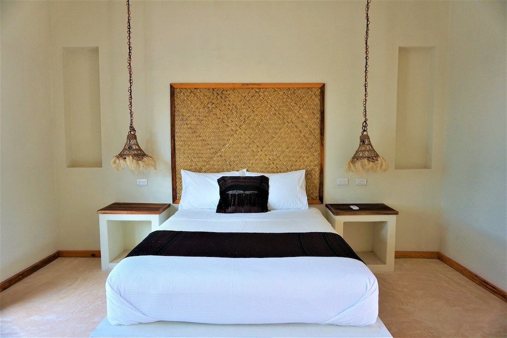 La Puerta Azul Beachfront Adults Only 18/50