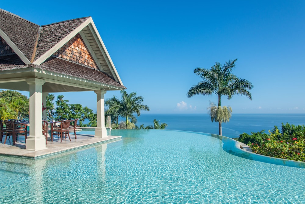 Silent Waters Villa 40/40