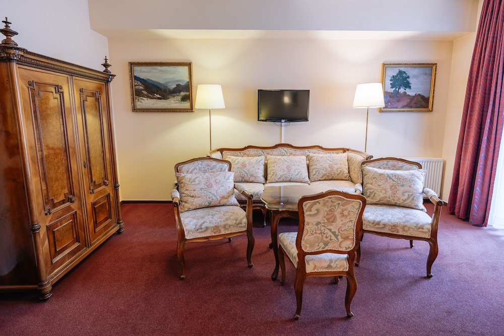 Pannonia Hotel 31/50