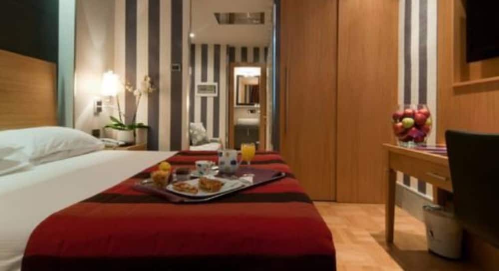Ariston Hotel 26/55