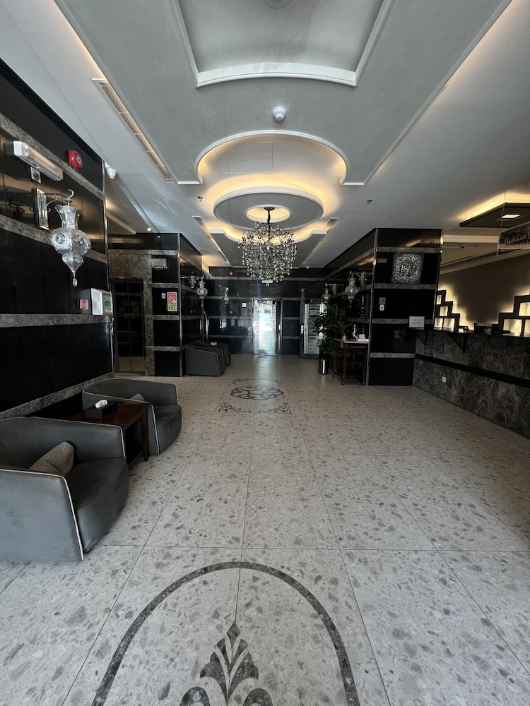 فندق دبليو بلاتينيوم(W Platinum Hotel) 21/23