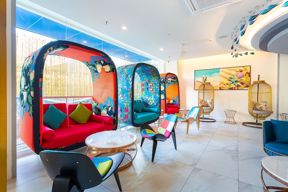 Hotel Clover Patong Phuket 61/75