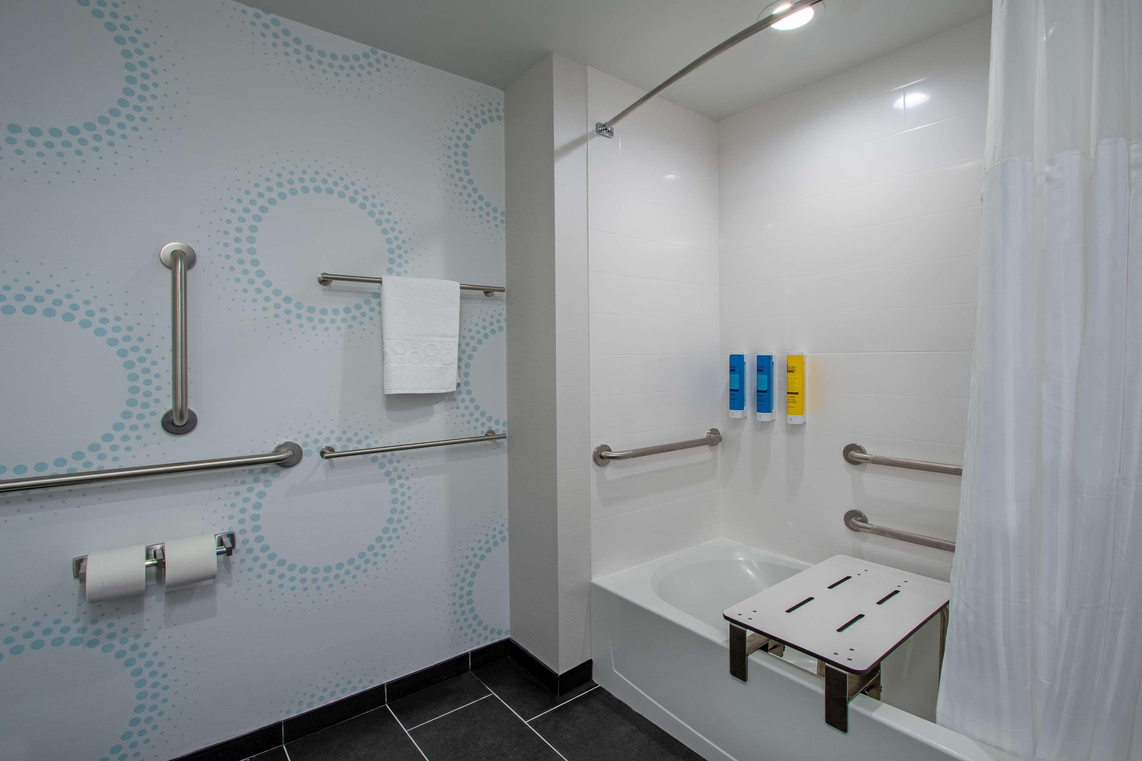 استوديو بسرير كينج، Home2 Suites By Hilton Grove City Columbus Oh 2/3