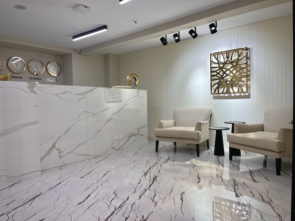 Daric Hotels 3/20
