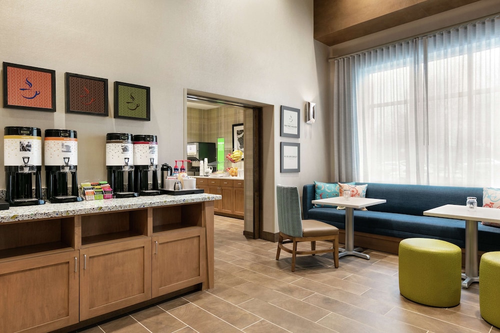Hampton Inn Suites Johns Creek 31/47