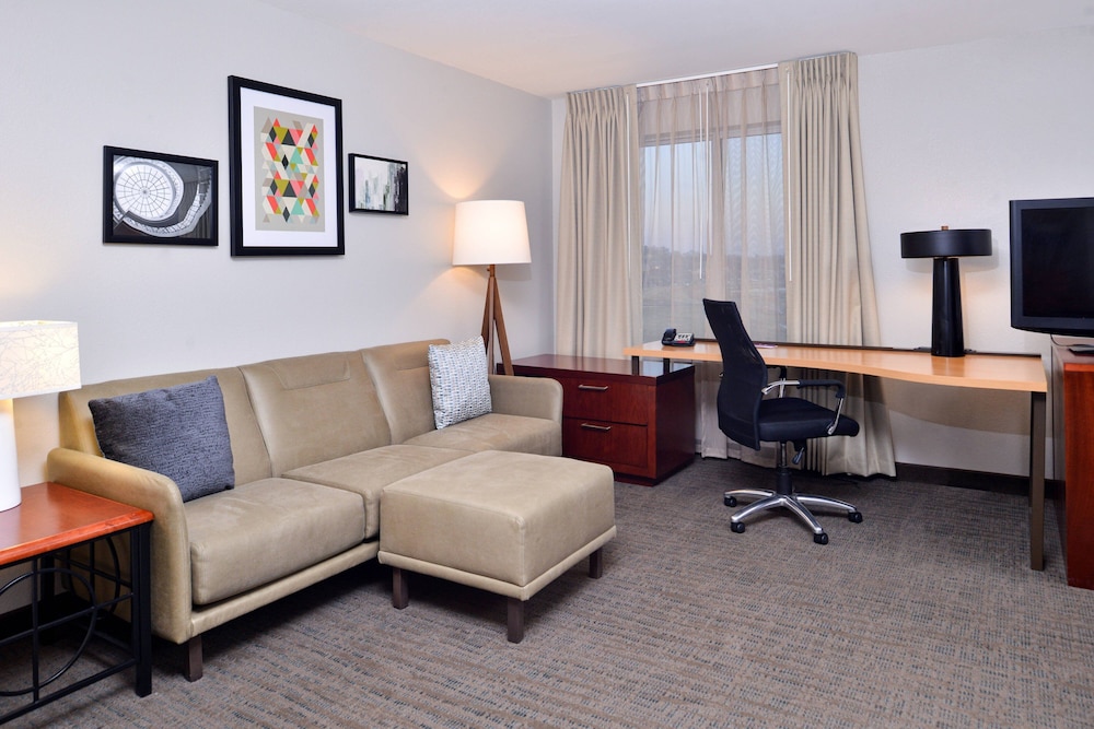Residence Inn Coralville 40/44