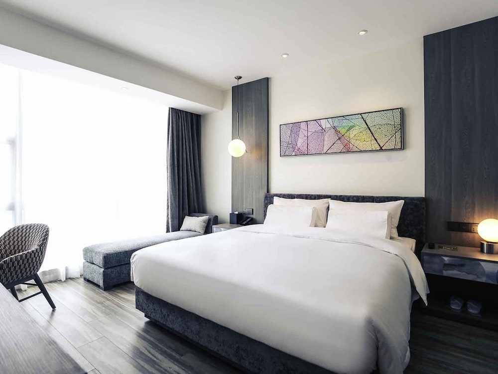 Mercure Shanghai Hongqiao South 16/96