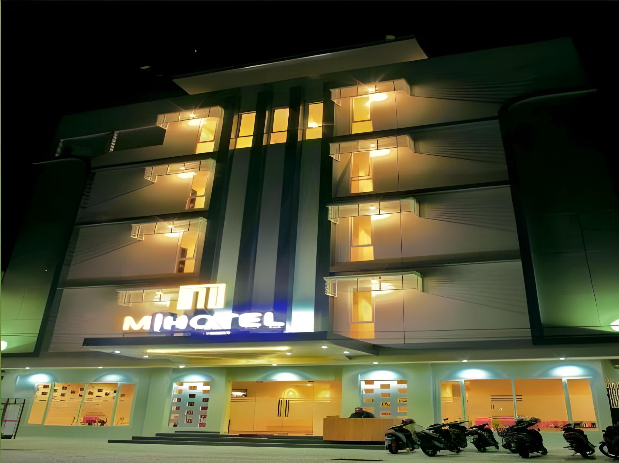M HOTEL 2/70