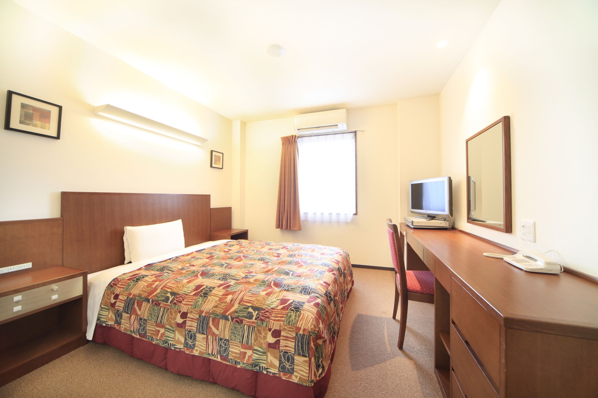 Room, Single, Queen Bed, Vessel Hotel Higashi-Hiroshima 2/5