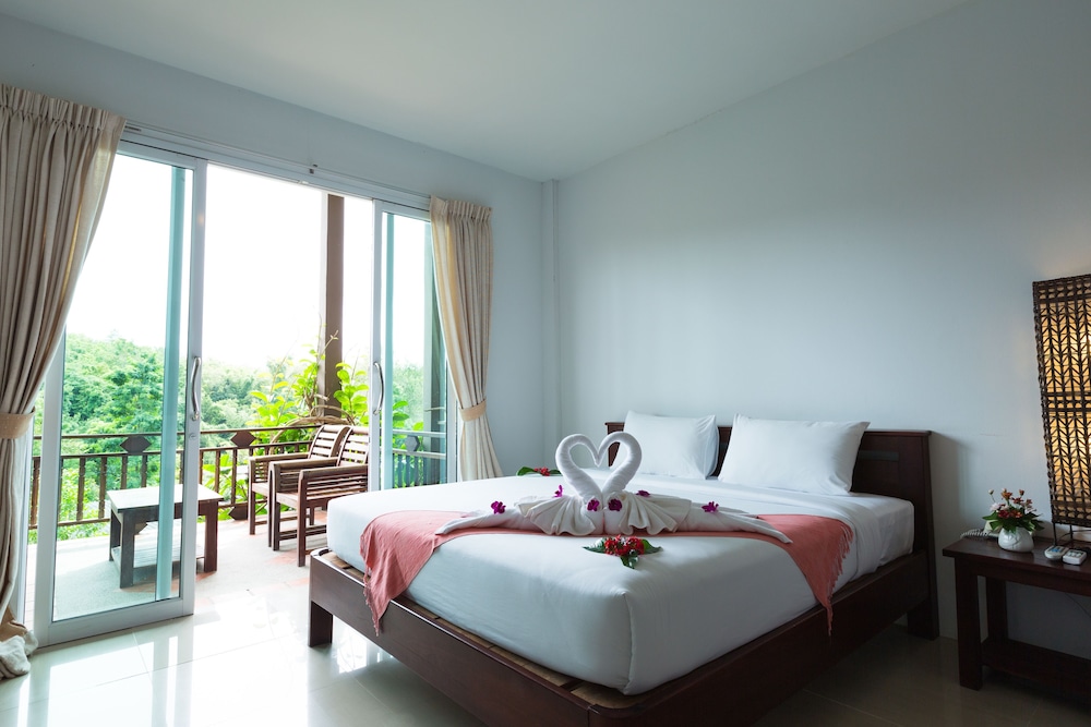 Nakakiri Resort & Spa Kanchanaburi 24/67