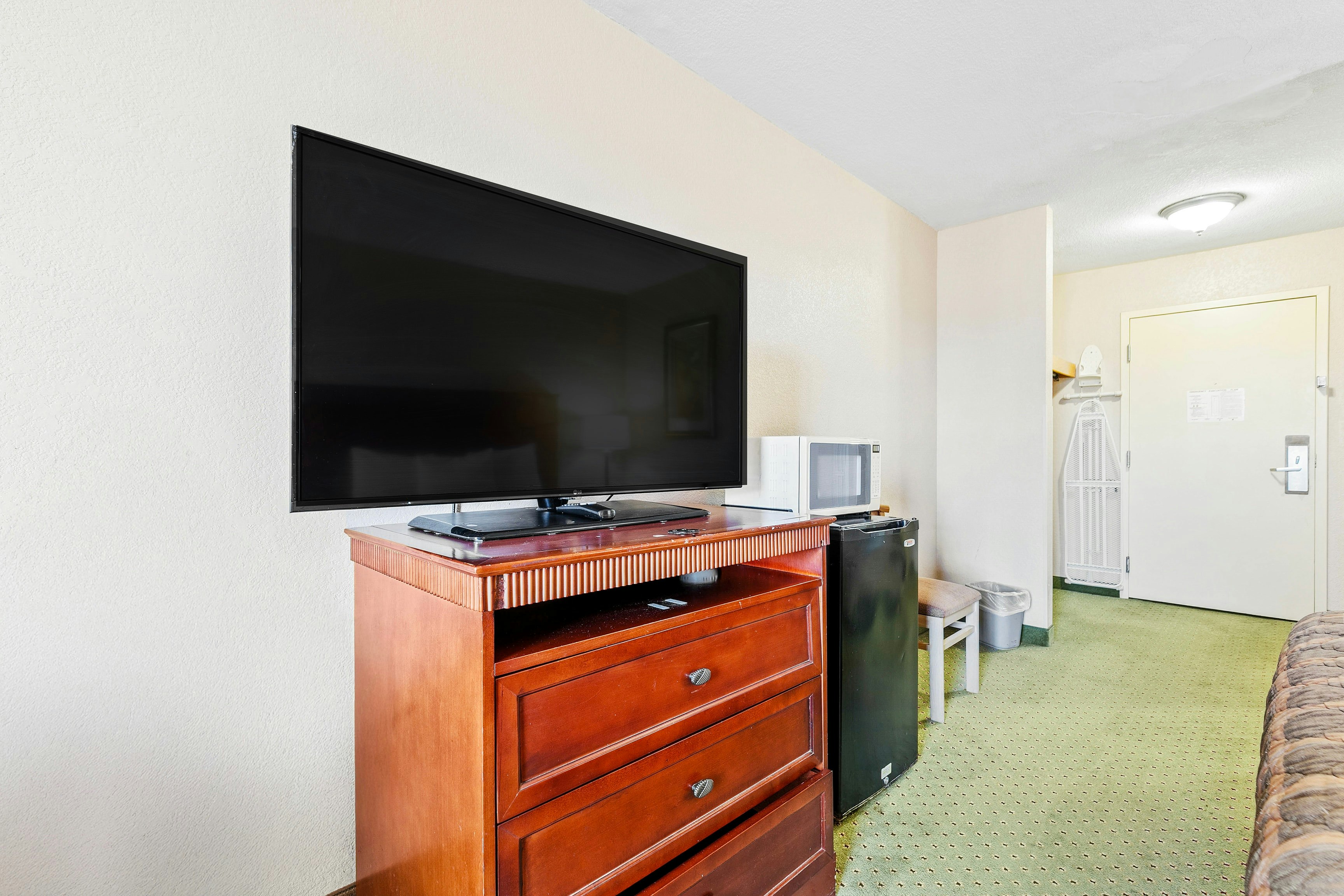Moonlight Inn Hotel O Hattiesburg, MS 15/54