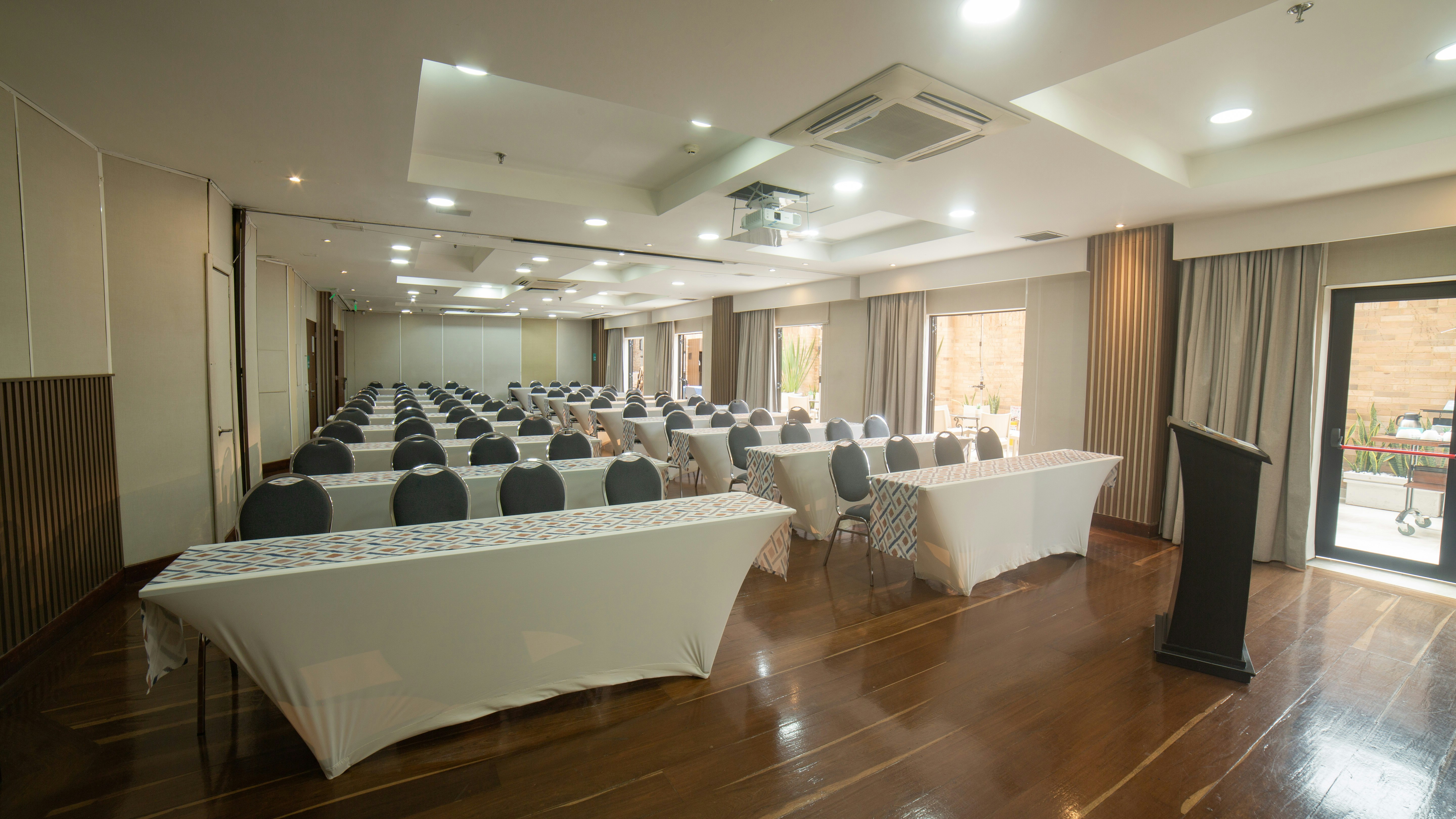 Embassy Suites by Hilton Bogota Rosales 17/50