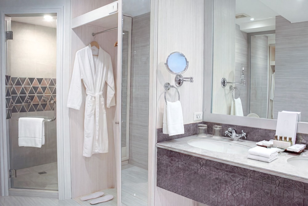 Vivere Suites 62/62