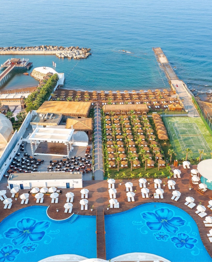Rubi Platinum Sign in ALANYA