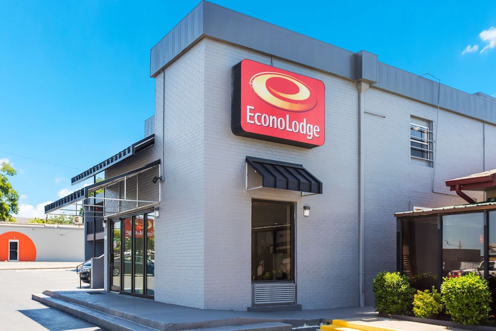 Econo Lodge Gallatin - Metro Nashville 6/43