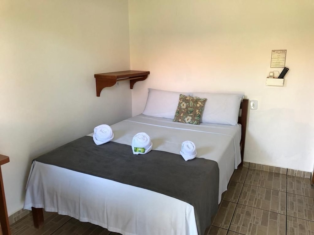 Estancia Hotel 11/57