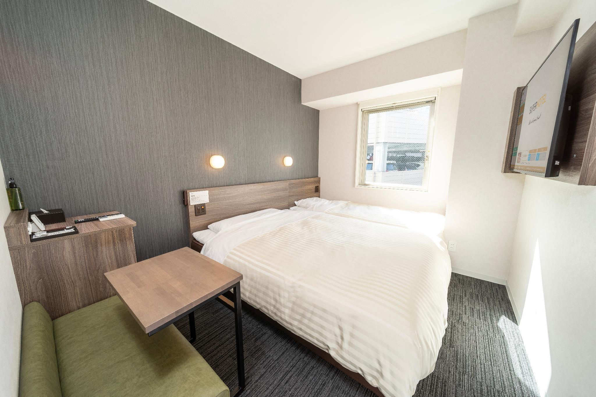 Hollywood, Twin Beds