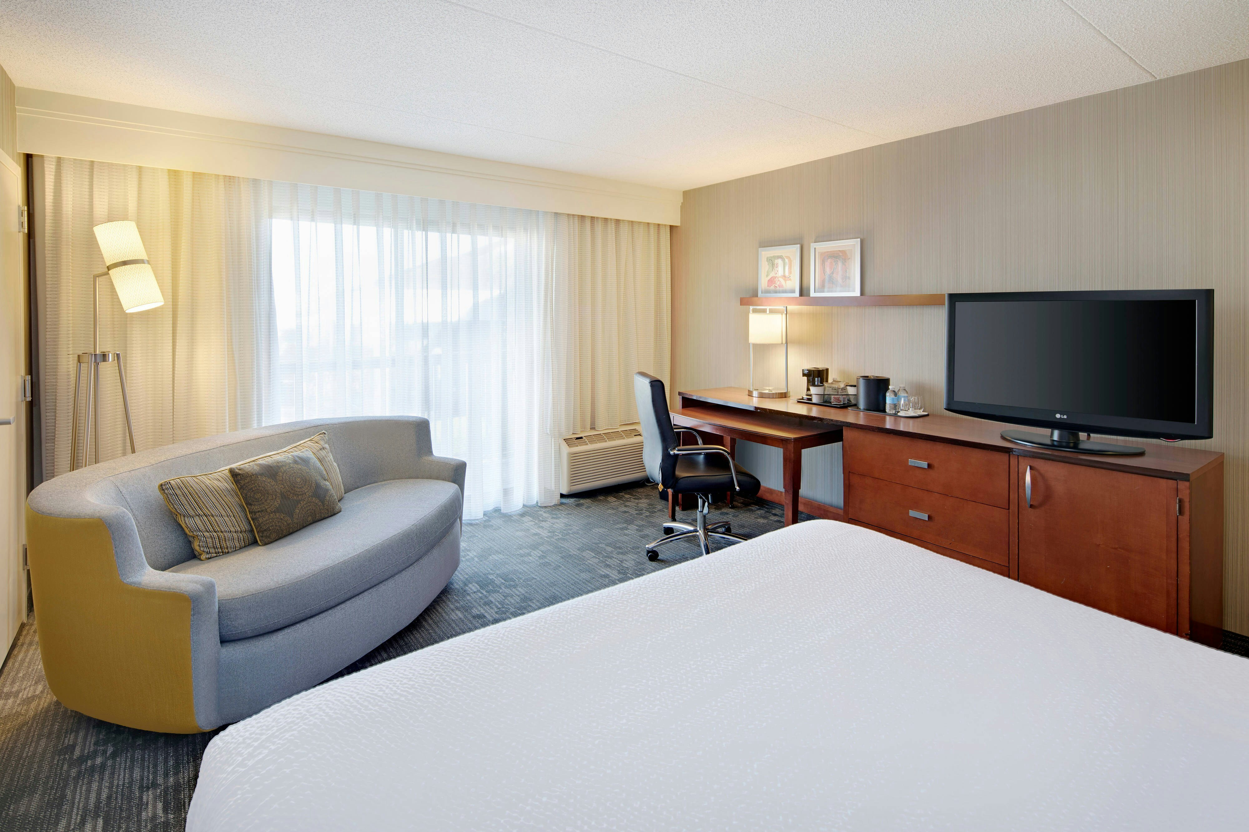 غرفة، Courtyard by Marriott Southfield 8/10