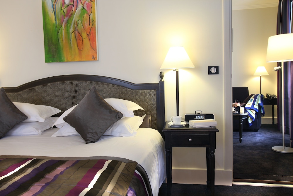Hotel Royal Saint Honore 31/60
