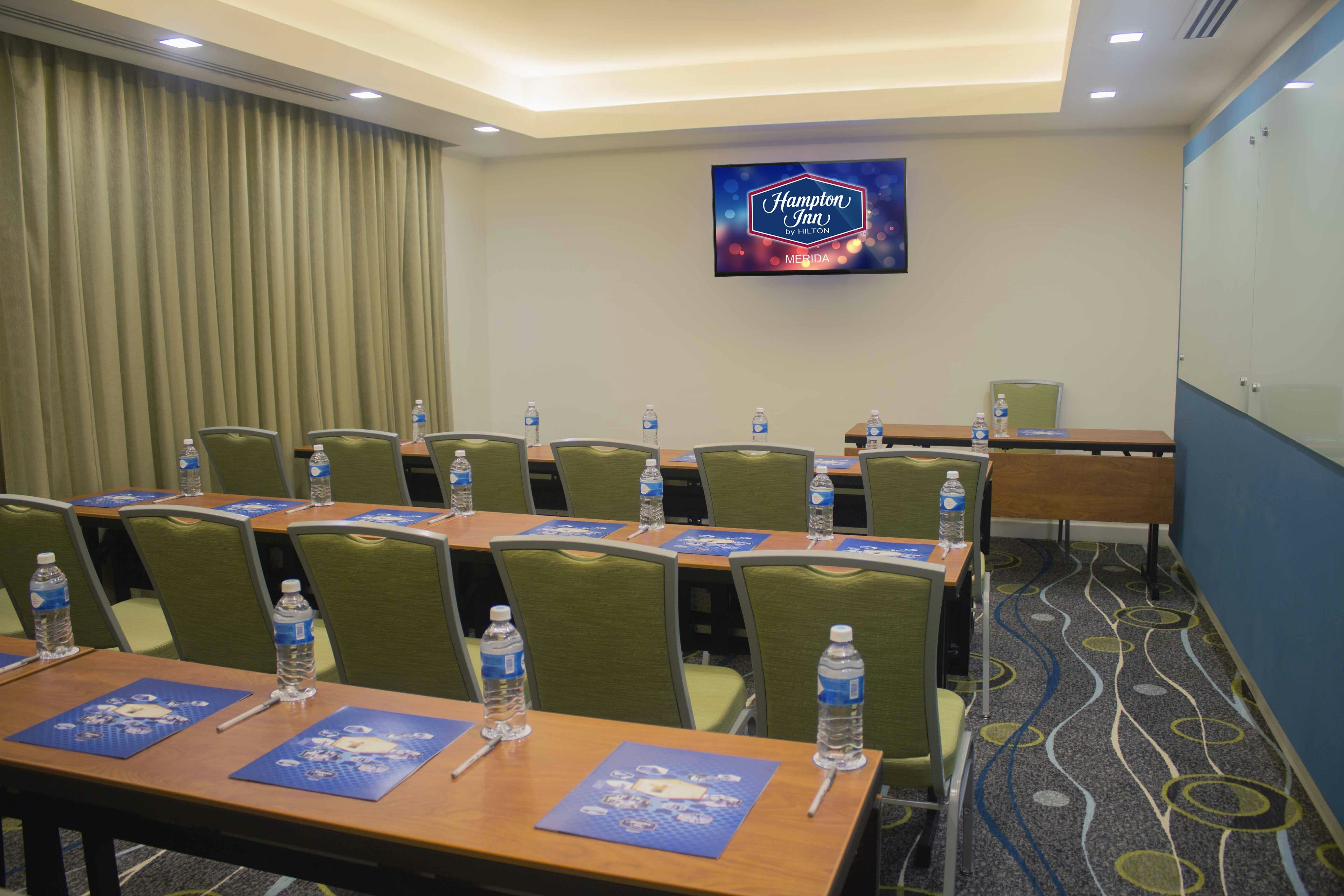 Hampton Inn by Hilton Merida 33/40