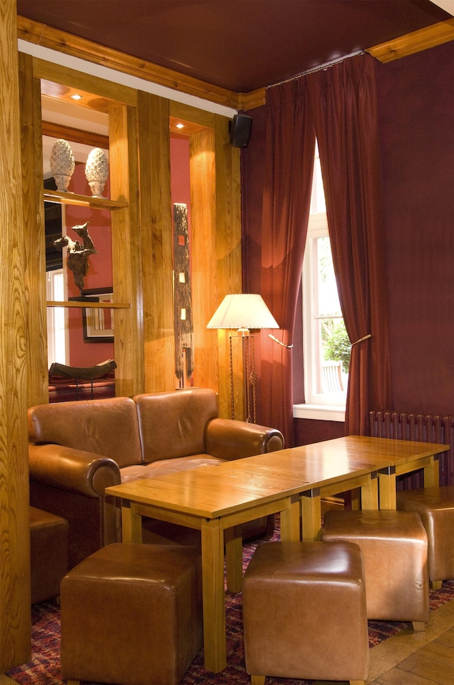 Premier Inn Liverpool (Roby) 27/42