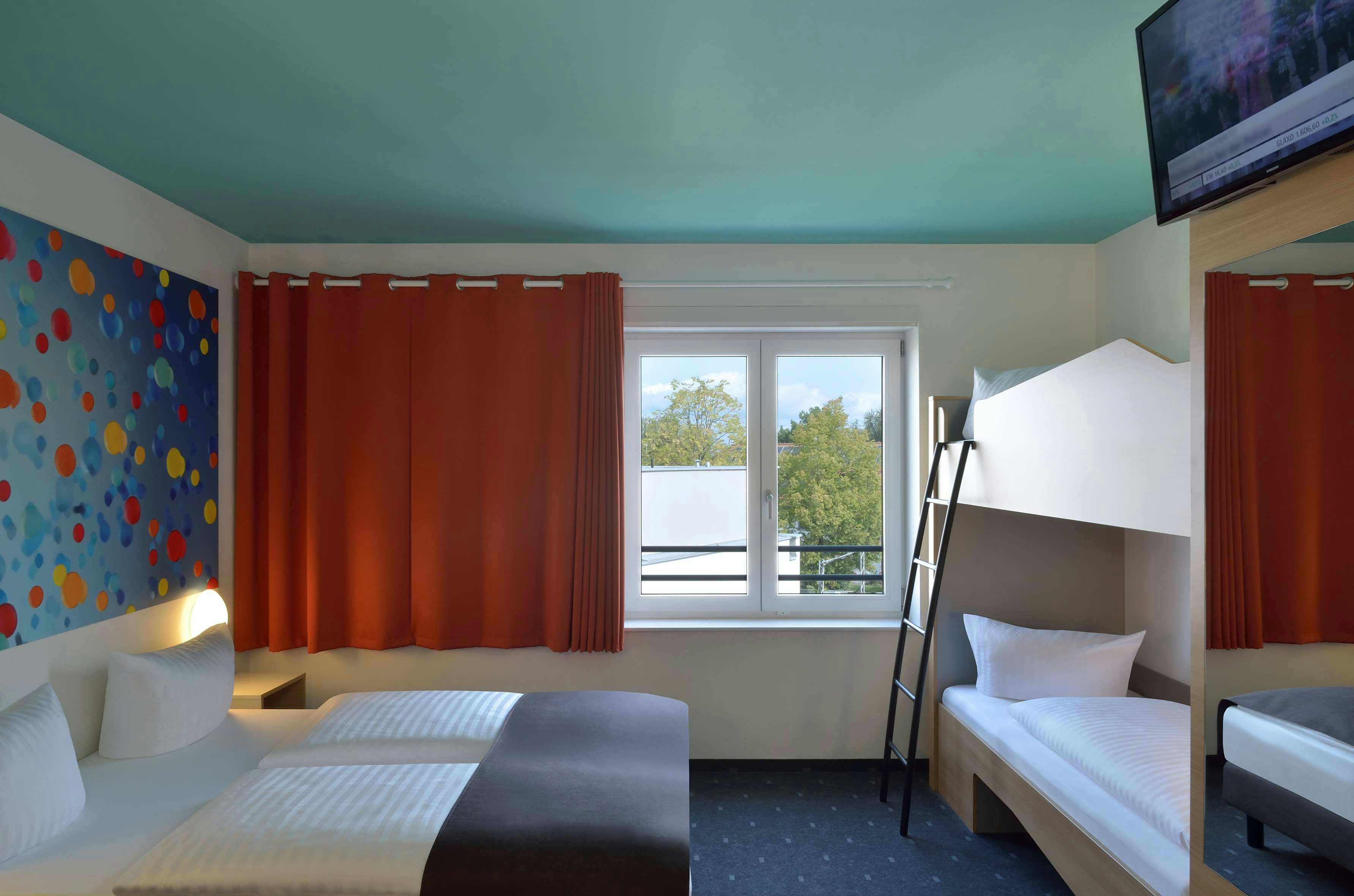 B&B Hotel Munchen City-Ost 5/25