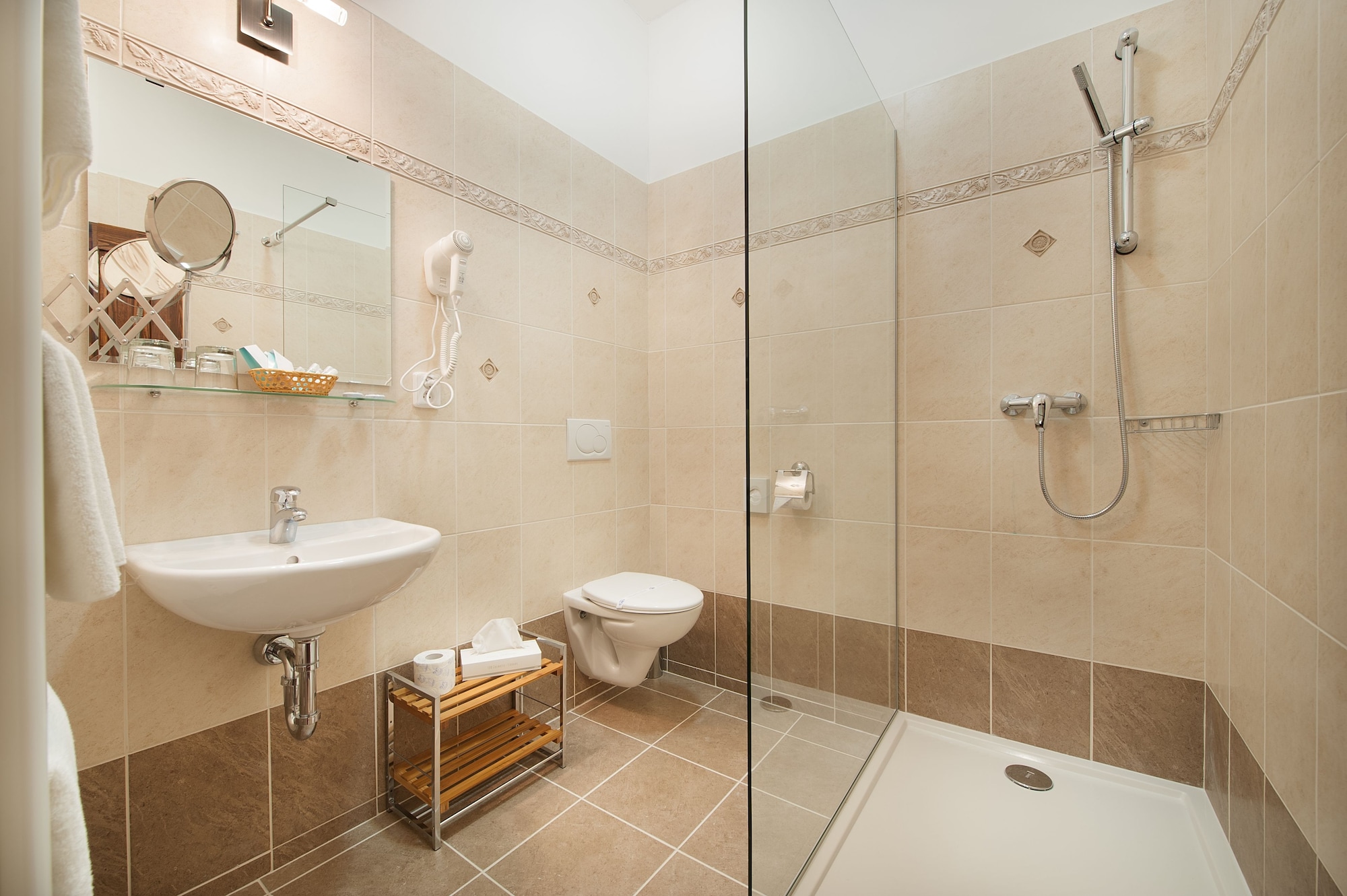 Deluxe, Twin Beds, Executive Level, Brioni Boutique Hotel 4/6