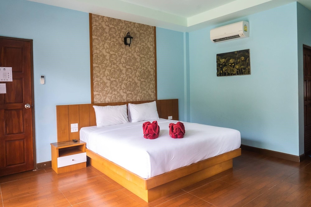 Chomview Resort 50/70