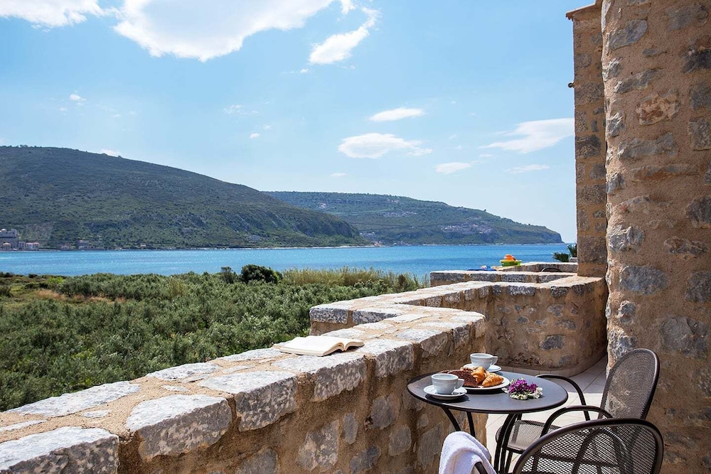 Porto Vitilo Boutique Hotel 43/48