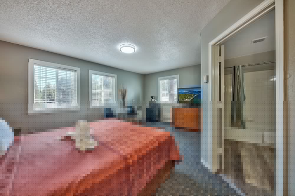 Lake Ridge Hotel 37/52