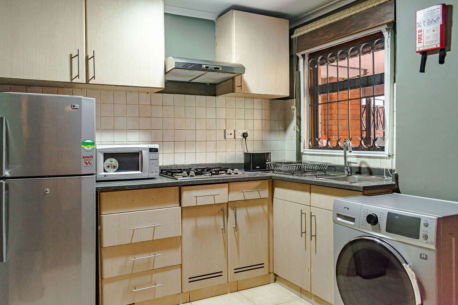 Heri Heights Hotel Apartments, SureStay Collection by BW 4/27
