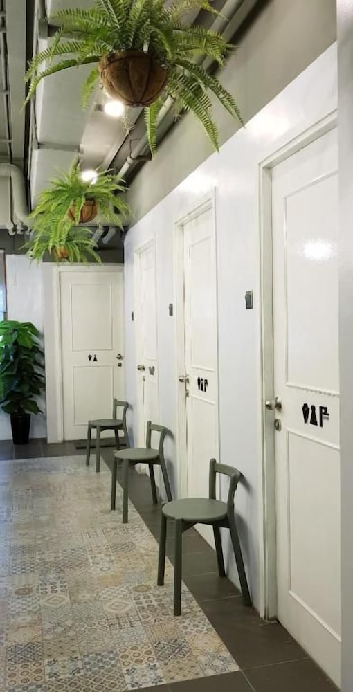 Campbell Inn Singapore 33/49