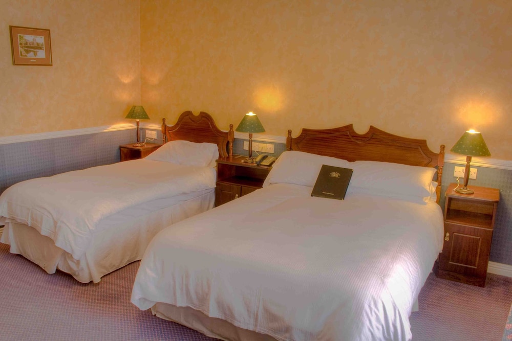 CAHIR HOUSE HOTEL 10/54