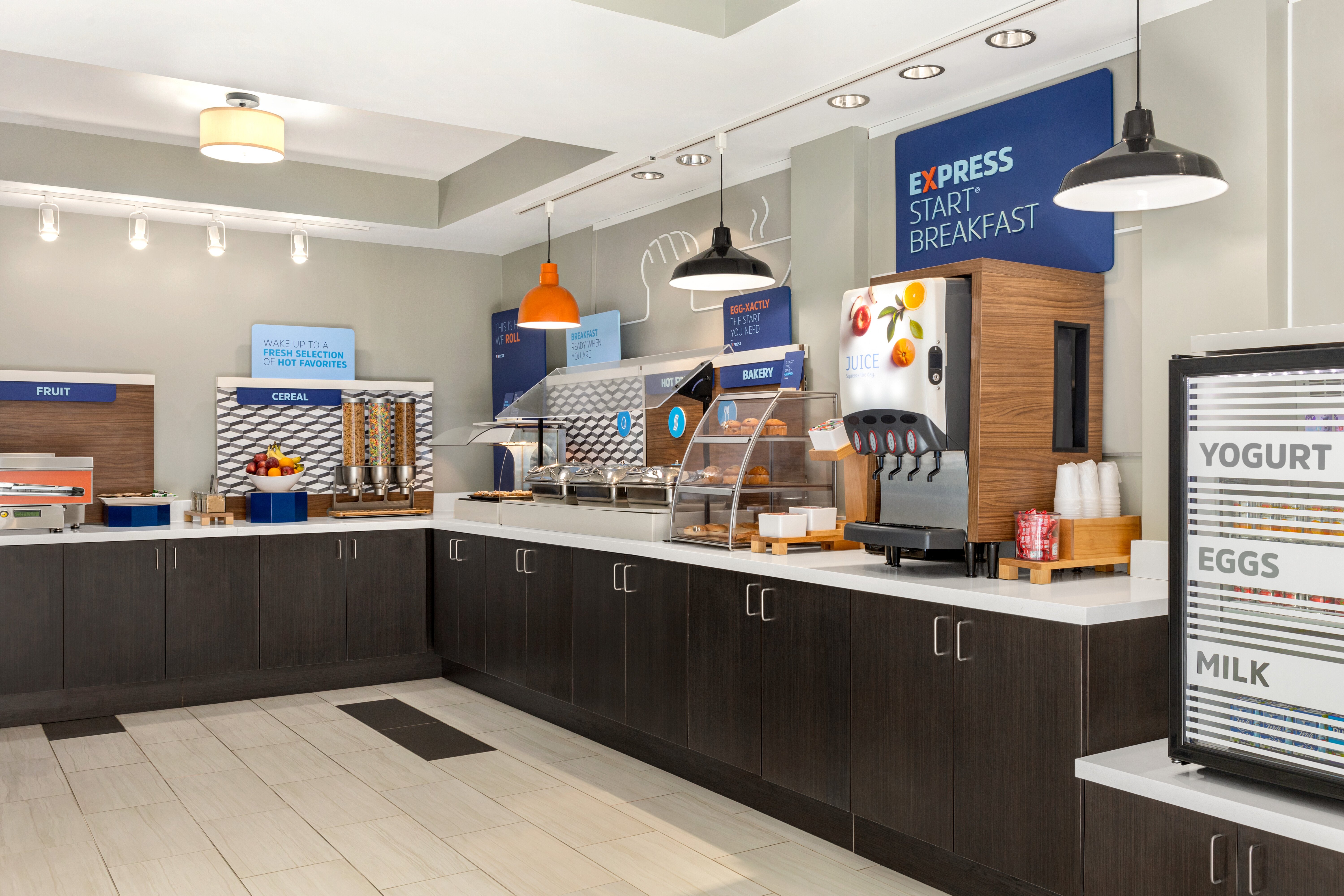 Holiday Inn Express Suites Philadelphia Mt Laurel 9/54